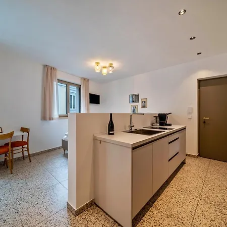 Domus Faber 1 Apartment *